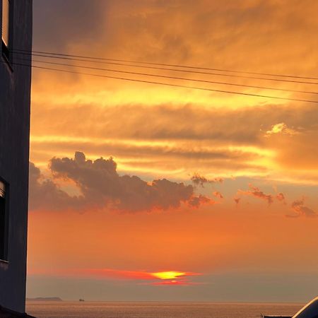 Alnes Hotel Sarande Exterior photo